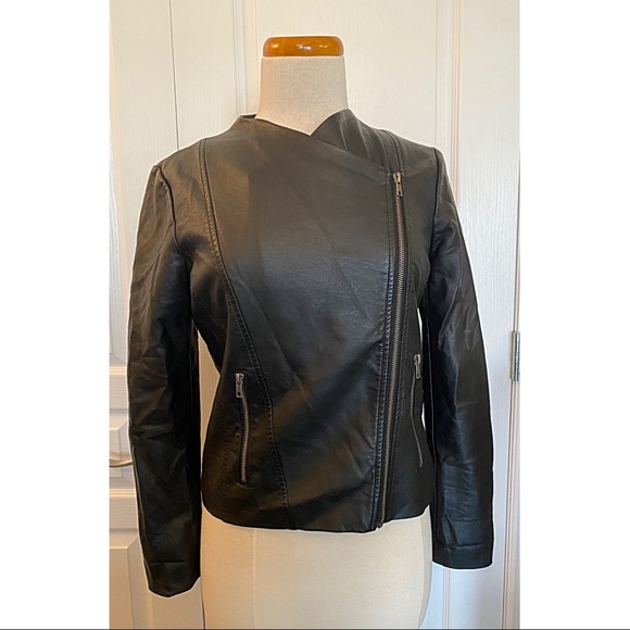 ❗️SALE❗️BB Dakota Moto Jacket - Small - Picture 3 of 5